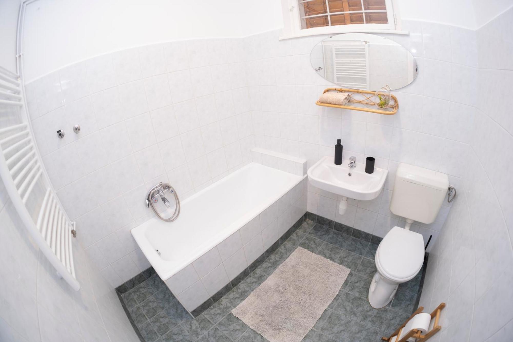 Vicze Apartmanhaz Шиофок Номер фото